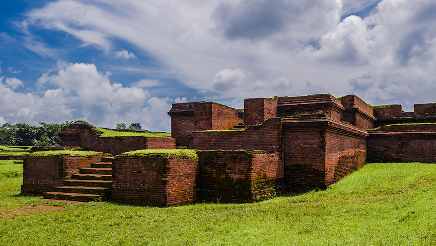 ময়নামতি